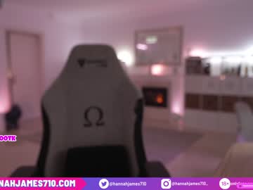 female cam girl hannahjames710 image #1263017