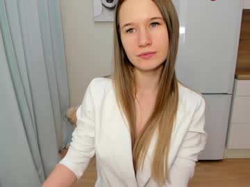 female cam girl yana_squrel_22 image #3132432