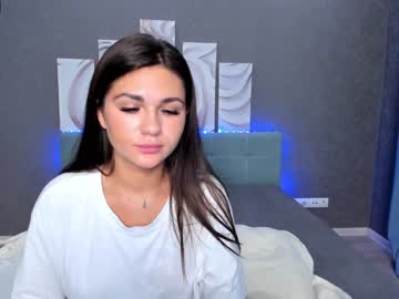 female cam girl sparklylinda image #2034370