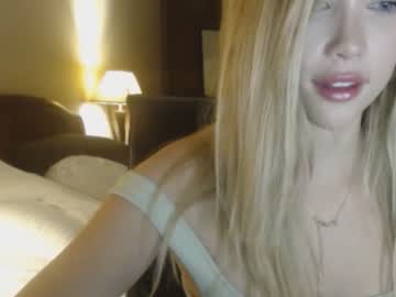 female cam girl bitter_moon image #3195745
