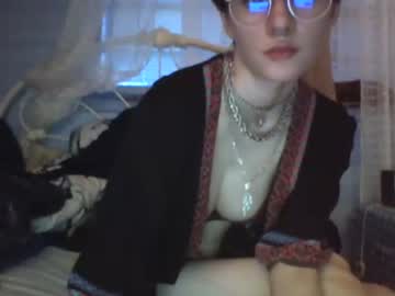 female cam girl suicunebitch image #3928222