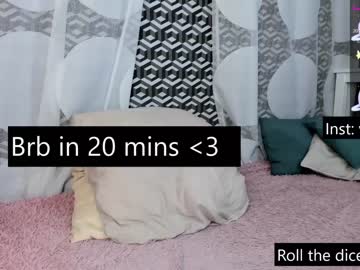 female cam couple vivianperri image #3265770