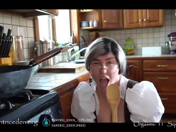 female cam girl tantric_eden_ image #882087