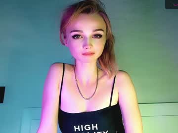 rose__luck  female  webcam