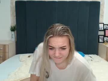 female cam girl sona_lavbery image #2805690