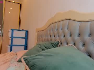 female cam girl princessasiana image #2478670