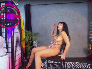 female cam girl monkeylina image #2394327