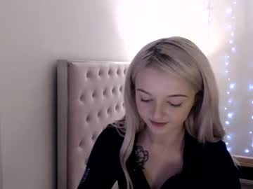 female cam girl xoberry image #185848