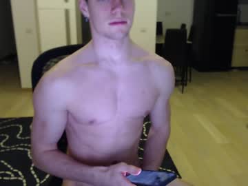 female cam man _alexanderwilliams image #3601849