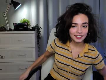 female cam girl ella_flar_ image #3214537