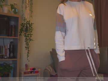 female cam girl sunniedayz image #3107650