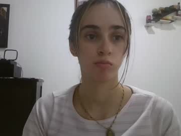 brigidaabney  female  webcam