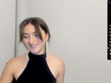 female cam girl omiliver image #509575