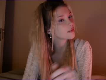 female cam girl bitter_moon image #3553289