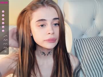 female cam girl evalanis image #2521389