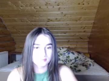 female cam girl sara_mi17 image #2754390