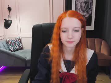 alisha_hailey  female  webcam