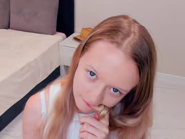 dianeevelyns  female  webcam