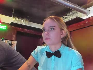 female cam couple dirtypub image #1656305