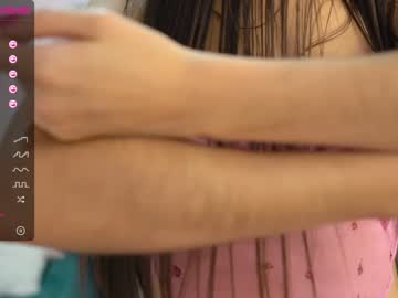 female cam girl cielo69_ image #215295