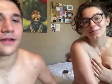 female cam couple doublecicci image #3942673