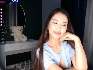 female cam girl lina_tyan image #1999705