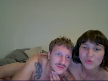 female cam couple airfry777 image #3946484
