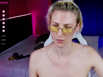 female cam girl eva__blonde image #2081415