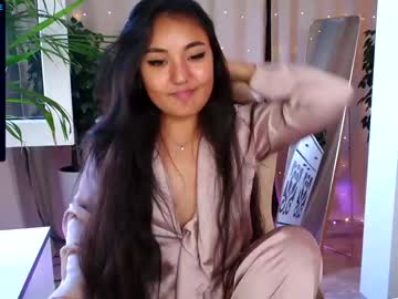 lilly__foster  female  webcam