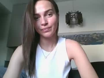 maya_selor  female  webcam