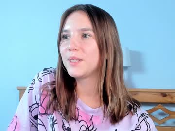 flovvergirl  female  webcam