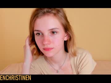 female cam couple helenchristensen image #2230559