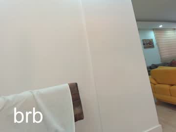 female cam girl ehotlovea image #2400126