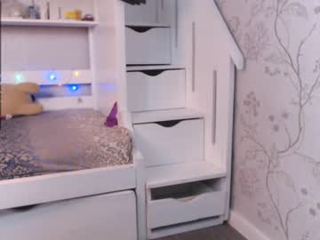 female cam girl kim_yana image #1059841