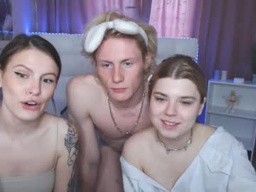 female cam couple hizgi image #2065466