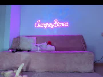 female cam girl jeangreybianca image #3200919
