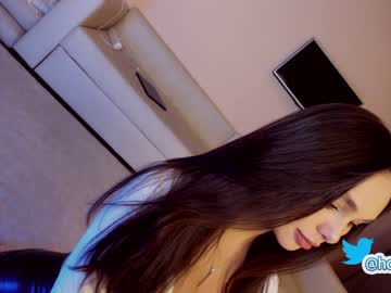 female cam girl hollyextra image #3257294