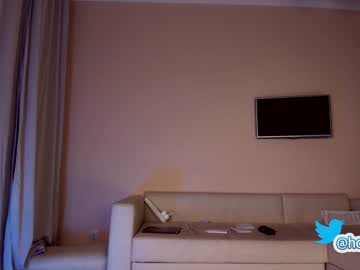 female cam girl hollyextra image #3105541