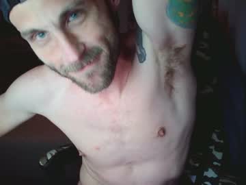 female cam man bi_mechanic image #3710873