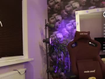 female cam girl angeellina image #2756276