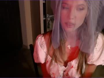 female cam girl bitter_moon image #2985459