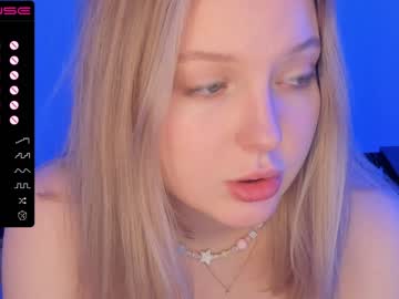 female cam couple heatherholland image #3011663
