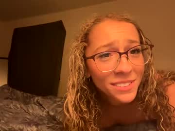 female cam girl cherryvux image #3930521