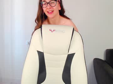 female cam girl foreverph0enix image #267185