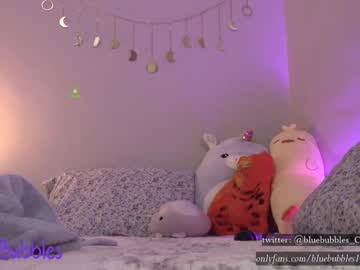 female cam girl blue_bubbles118 image #1609629