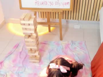 female cam girl little_effy18 image #3780977