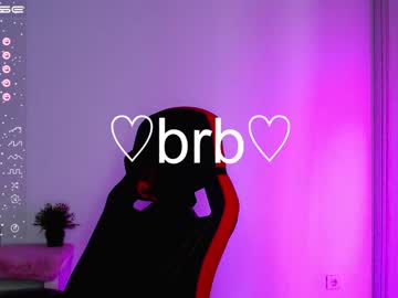 female cam girl small_blondee image #3809542