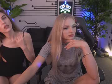 female cam couple anabel054 image #2438288