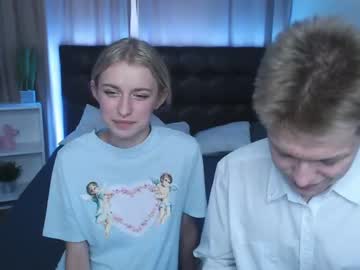 female cam couple hizgi image #2566632