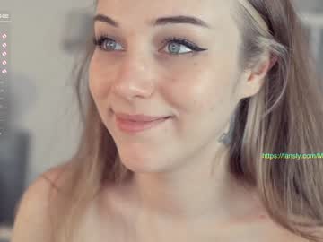 female cam girl mia_milagros image #1998405